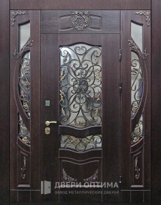 Парадная дверь со стеклом в коттедже №365 - фото №1